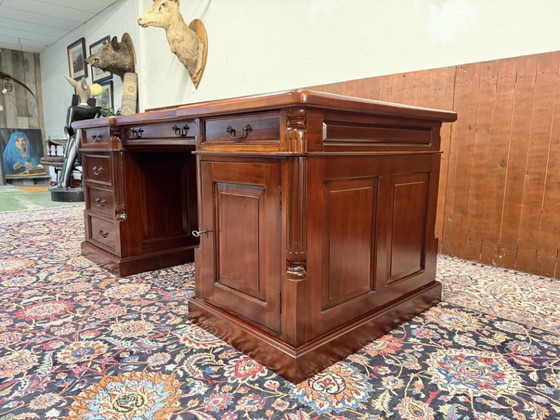 Escritorio clásico inglés Chesterfield Partnerdesk – Leather, Wood (photo 6 of 19)