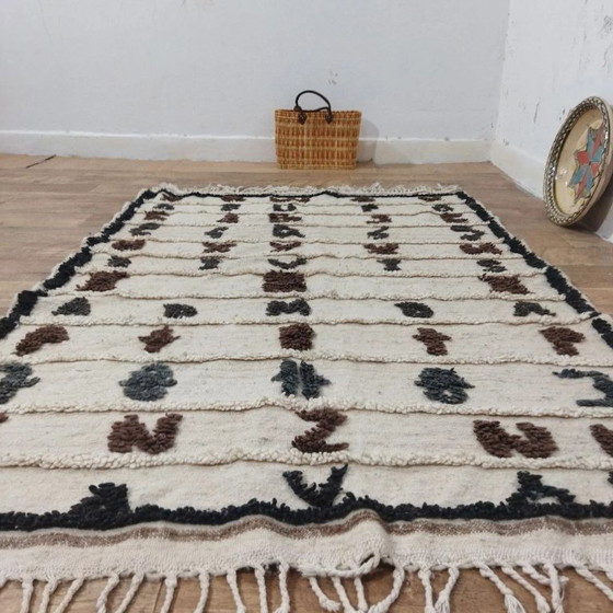 Image 1 of Authentic Berber Rug –Symbolic style 100% Natural Wool Handwoven (193 × 128 cm)