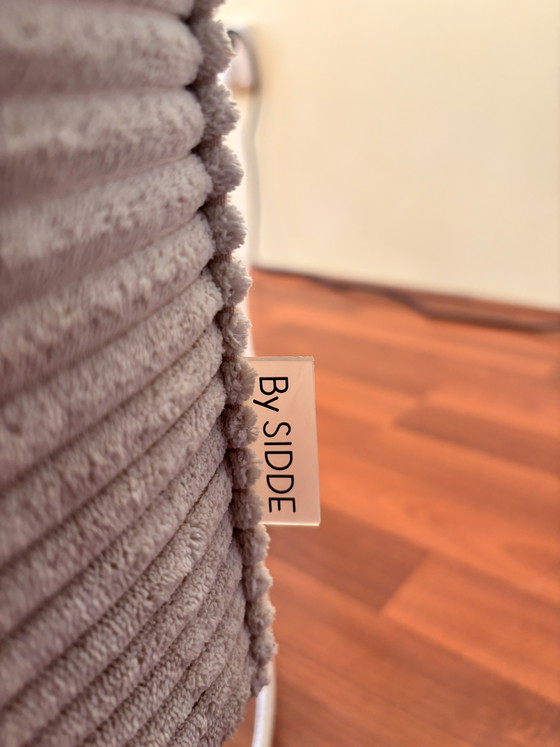 Image 1 of Corduroy bank van By SIDDE