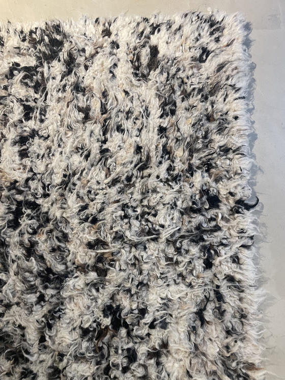 Image 1 of Karpet Turid, Linie Design