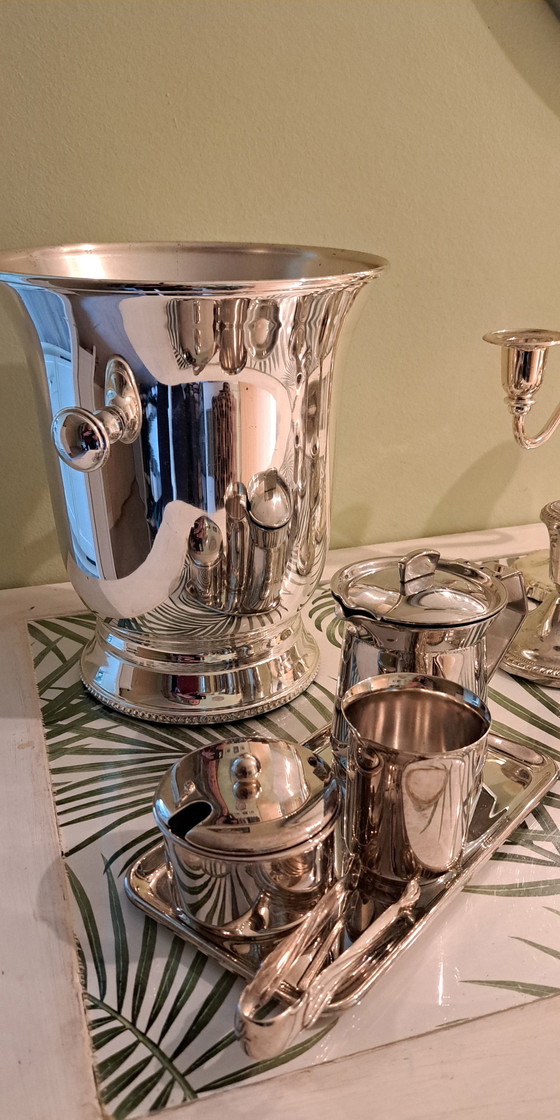 Image 1 of Elegantes Konvolut versilberter Deko- und Tischaccessoires | Nachlass | Kerzenhalter, Etagere, Vase, Tablett u. v. m.