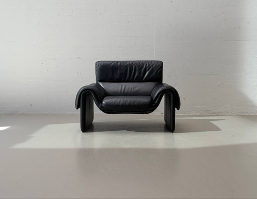 Zwarte leren fauteuil DS-2011 van De Sede, Zwitserland, jaren 80.