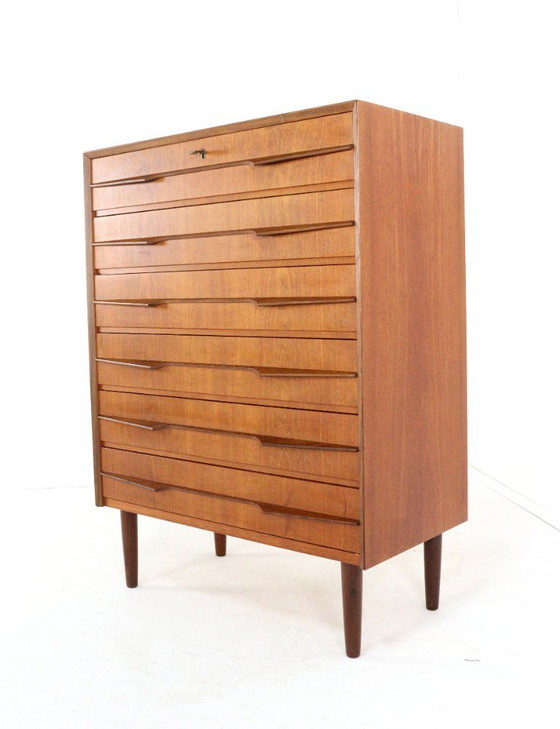 Image 1 of Deense hoge ladekast 'Olsted' vintage 