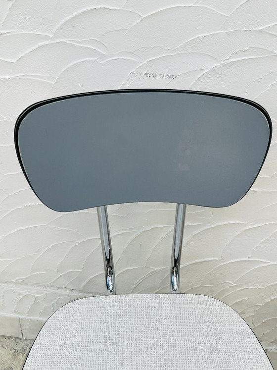 Image 1 of Lot de deux chaises vintage formica gris et chrome