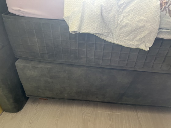 Muelle Swiss Sense Royal – Camas de matrimonio, Velvet (photo 9 of 12)