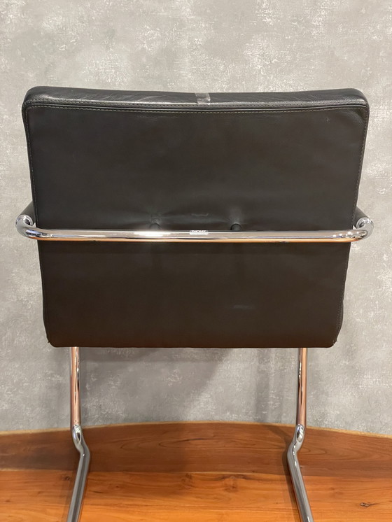 Image 1 of Thonet S60 V