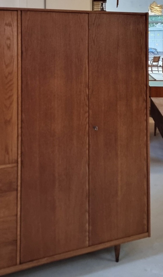 Garde-robe du milieu du siècle – Armoires, Wood (photo 5 of 17)