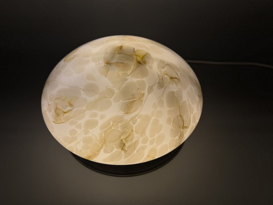 Image 1 of Marbled ceiling lamp with a warm appearance
