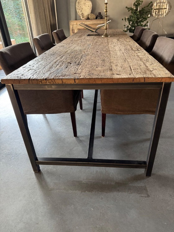 Image 1 of Robuster, authentischer, handgefertigter großer Familientisch 320 cm!