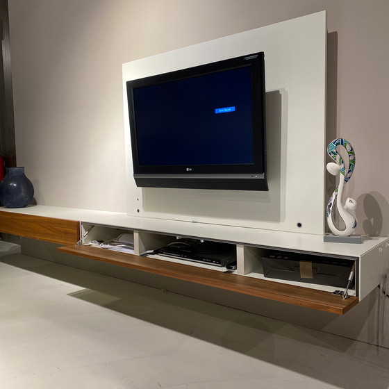 Image 1 of Hülsta Neo wall cupboard