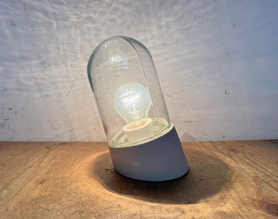 Image 1 of Vintage witte porseleinen wandlamp, jaren 70