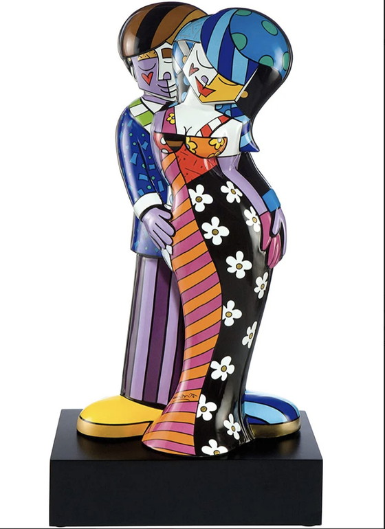 Image 1 of Figura Tonight