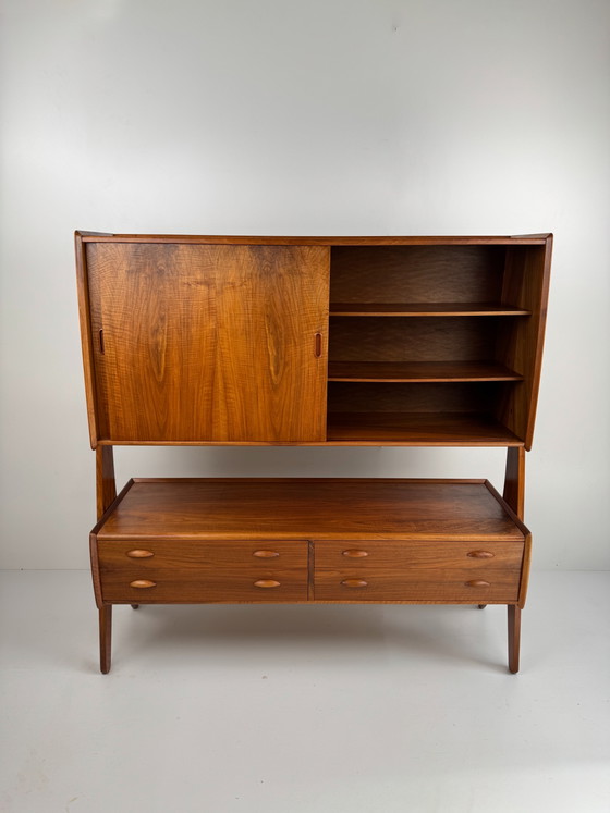 Image 1 of Buffet double modèle 53 par Harry Østergaard pour Randers Møbelfabrik – Design sculptural danois en teck
