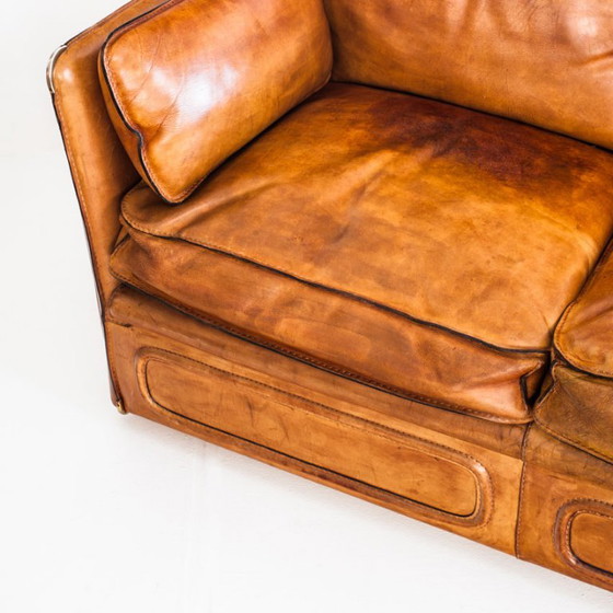 Canapé Club Vintage Par Roche Bobois. Cuir de buffle camel. France, années 80 – Canapés 3 places, Leather (photo 16 of 23)