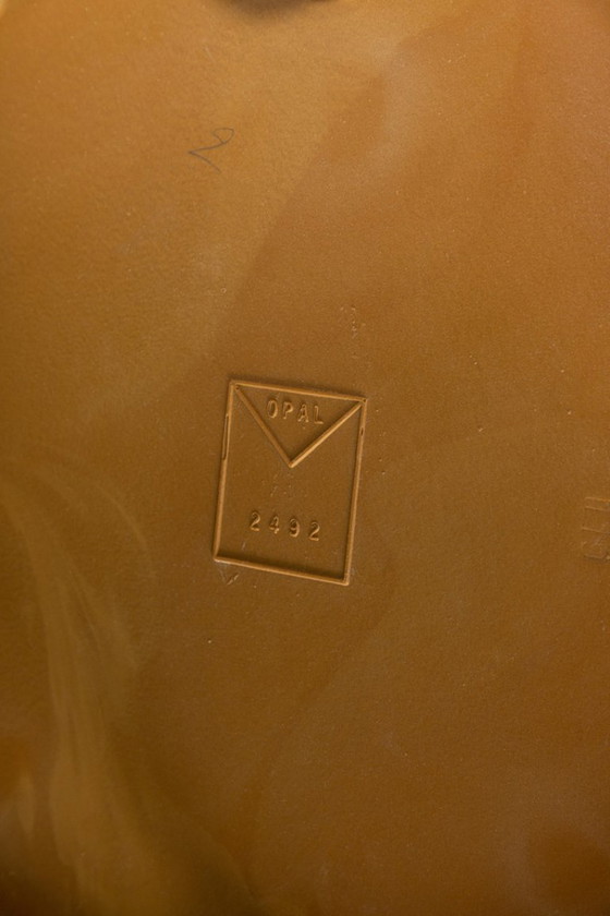 Image 1 of Opal, Beistelltisch im futuristischen Stil