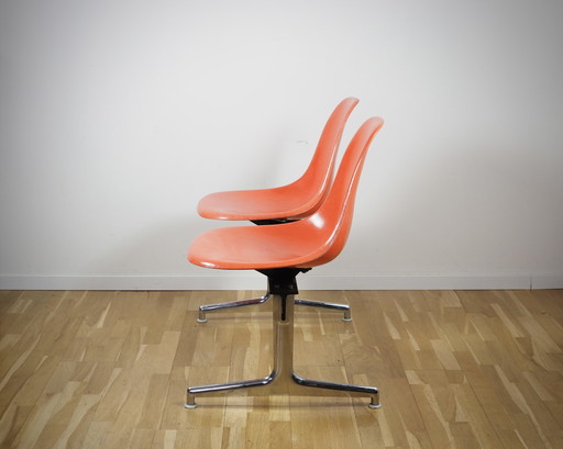 Vitra Herman Miller Eames 2 Tandem Bench Side Chairs red orange