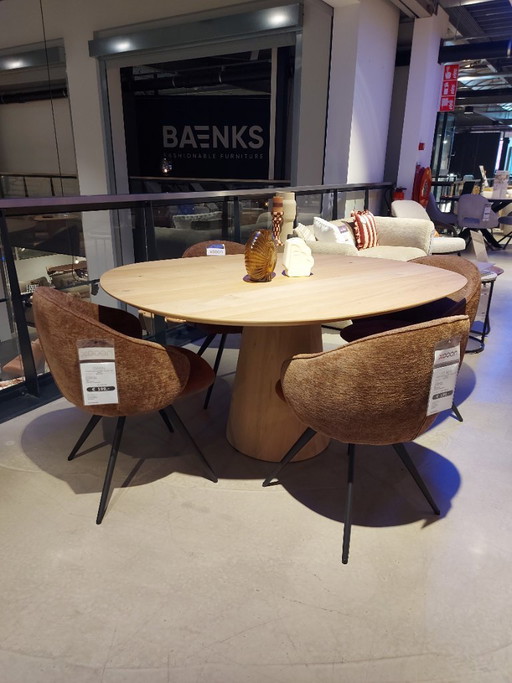 4 poltrone Owen di XOOON