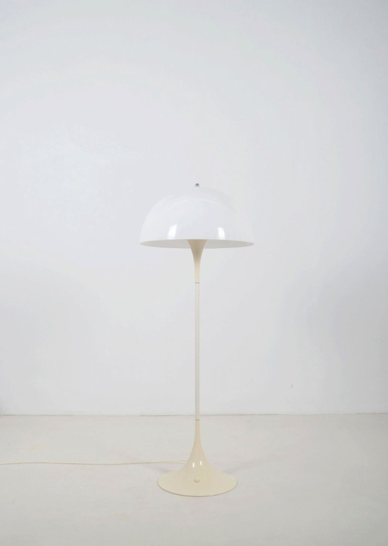 Image 1 of Lampadaire Panthella conçu par Verner Panton pour Louis Poulsen, années 1970