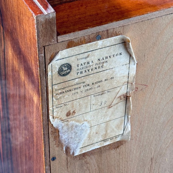 Tatra Nabytok Compact Dressoir, jaren 60 – Tatra Nábytok, Wood (photo 16 of 20)