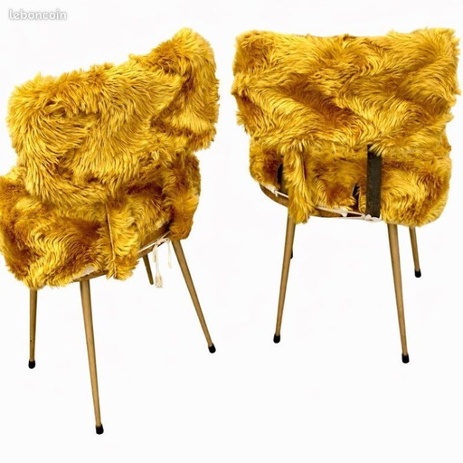 2 Pelfran 1960s/70s faux fur armchairs