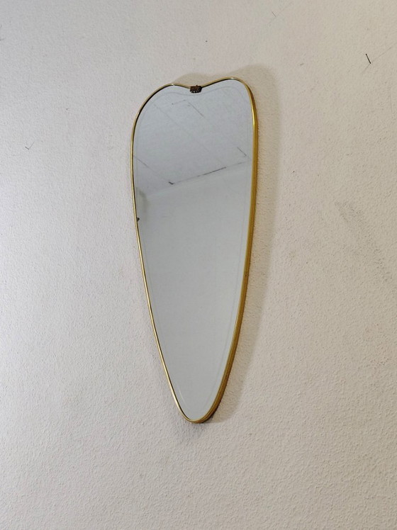 Image 1 of Separate fifties mirror with decorative edge