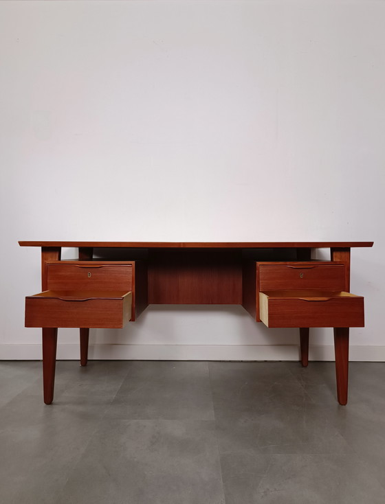 Image 1 of Vintage Danish freestanding desk by Henning Jørgensen