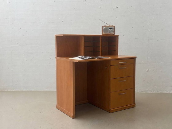 Scrivanie vintage con ripiano e struttura scanalata, anni '90 – Wood (photo 14 of 14)