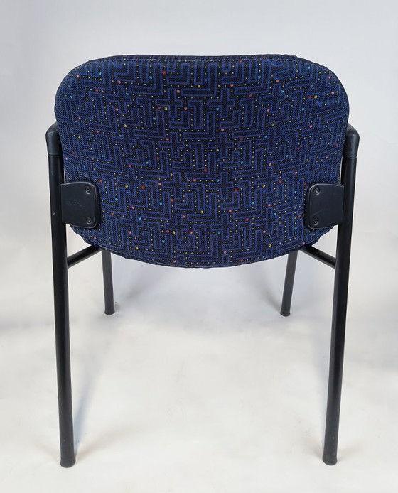 4 chaises nouvellement rembourrées avec motif Pac-Man., Ahrend, Chaises de salle à manger, Textile, Métal (photo 5 sur 7)