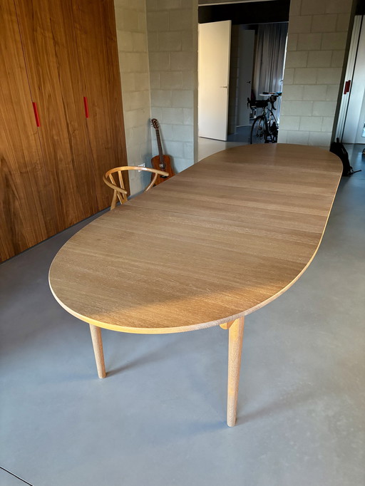 1x tavolo Carl Hansen & Son CH338 + 2 verlengstukken