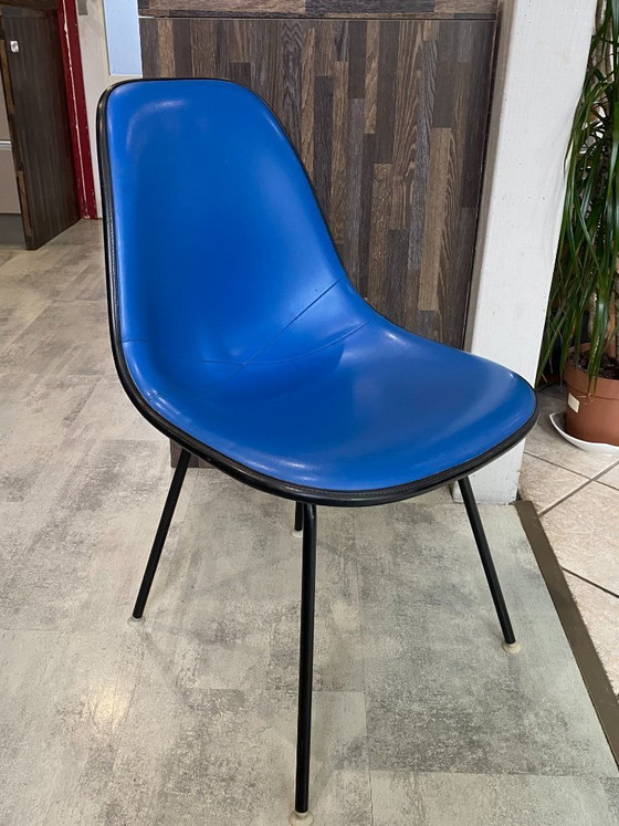 Image 1 of DSX chair, blue fiberglass, vinyl upholstery, Eames Herman Miller vintage 70s