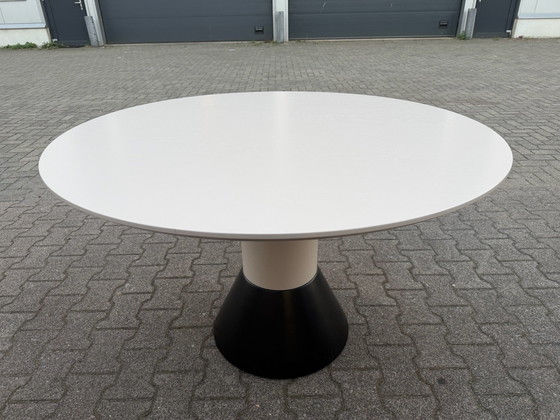 Arco Balance Dune – Mesas de comedor, Metal, Madera (photo 8 of 11)