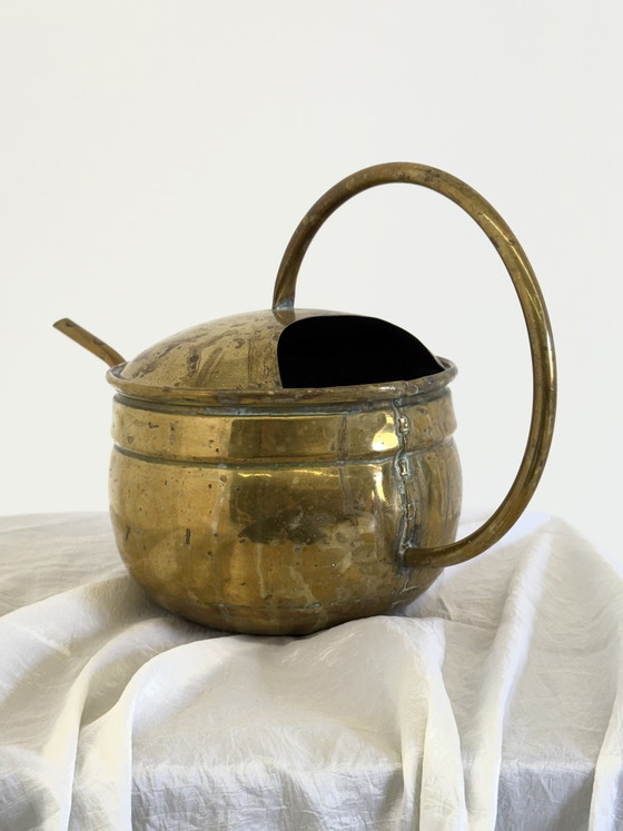 Image 1 of Regadera antigua de latón