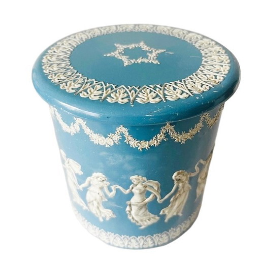 Lata vintage azul y blanca Wedgewood Regency dance, años 50