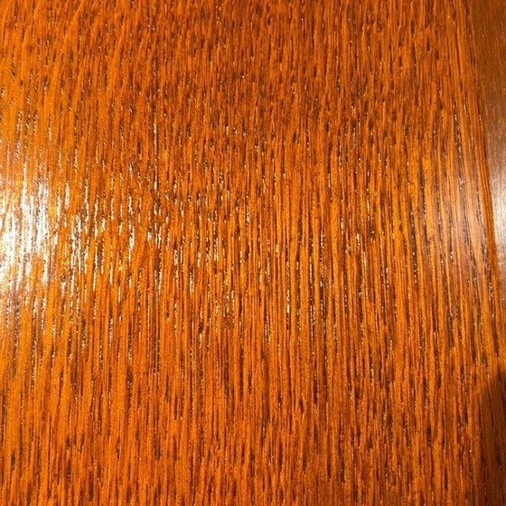 Image 1 of Aparador de roble Lotus