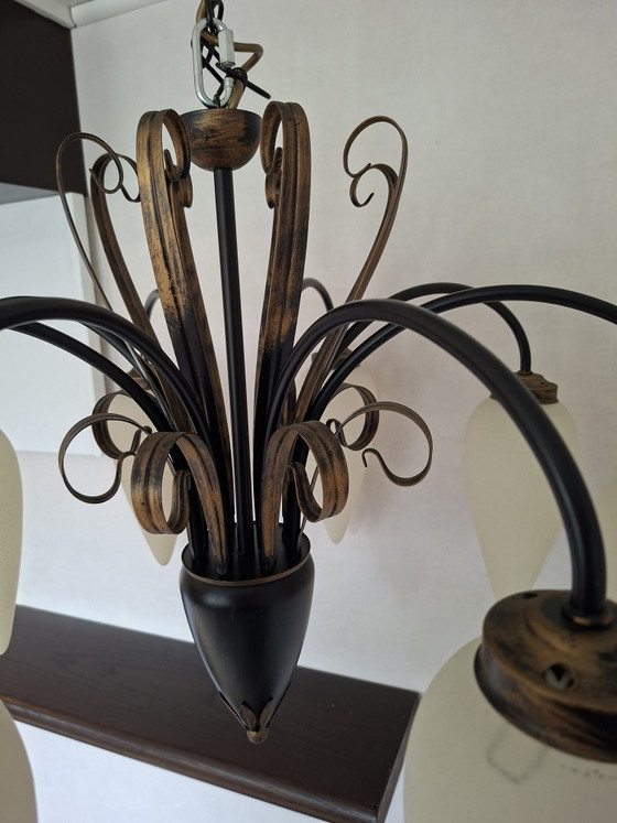 Lampadario italiano a 8 luci – Prodotto in Italia, 2004 – pandana, Lampade a sospensione, Brass, Metal (photo 9 of 15)