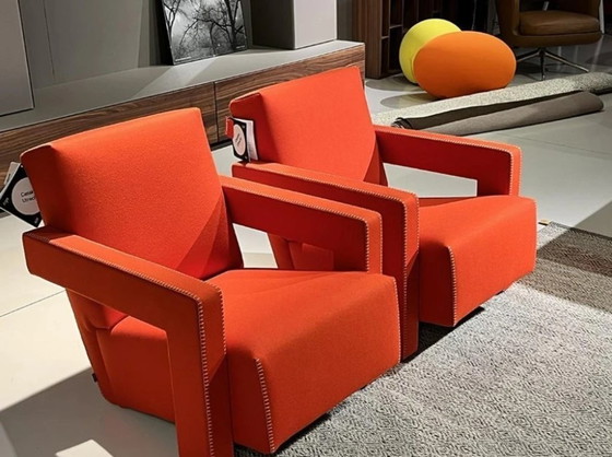 Image 1 of CASSINA  SET di 2 Poltrone637 Utrecht (NUOVE MAI USATE) in Lana KVDRAT Rossa 13L