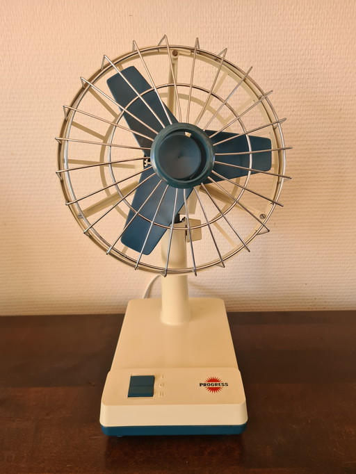 Vintage Table Fan: New Old Stock!