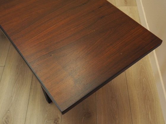 Sideboard aus Palisanderholz auf schwarzem Gestell, furnierte Platte, dänisches Design aus den 1970er Jahren (photo 12 of 12)