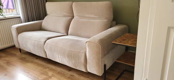 Image 1 of Electric Adjustable 3-Seater Sofa, Color Beige/Taupe