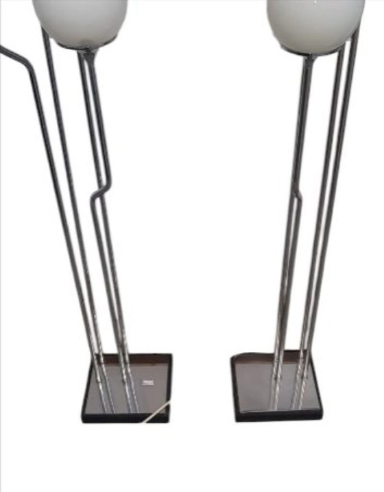 Image 1 of Ensemble de deux lampadaires italiens Goffredo Reggiani à orbe chromé des années 1960