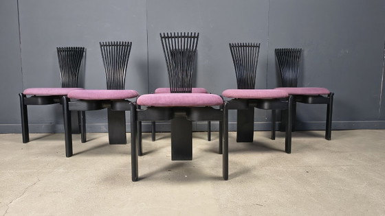 Image 1 of Totemstoelen van Torstein Nislen voor Westnofa, jaren 80