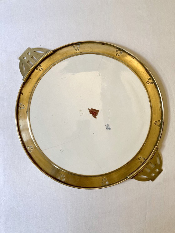 Image 1 of Vassoio in terracotta Art Nouveau con montatura in ottone