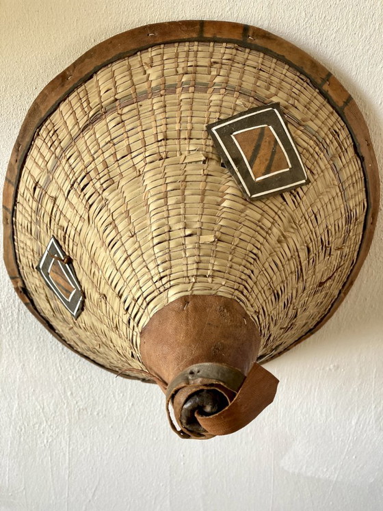 Duo de chapeaux traditionnels Peuls (Tingandé), Afrique de l'Ouest – Décorations murales, Rattan (photo 13 of 16)