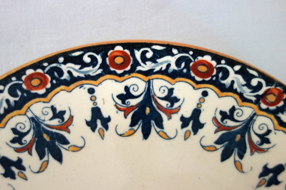 Image 1 of 2 dekorative Wandteller Gien, um 1900