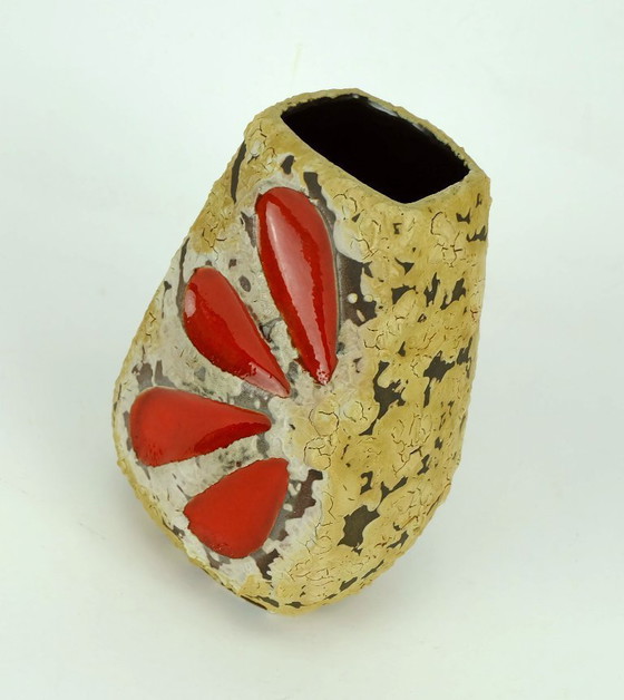 Image 1 of mid century fat lava VASE es-keramik WGP brown beige glaze red leaf pattern