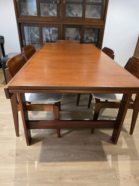 Tavolo allungabile e sei sedie. Design scandinavo. Teak massiccio. – Set da pranzo, Wood, Textile (photo 2 of 6)