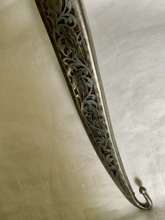 19e-eeuwse Perzische ceremoniële dolk, Qajar-periode – Zeldzame parkietversiering – Cadeaus, Metal, Leather (photo 10 of 30)