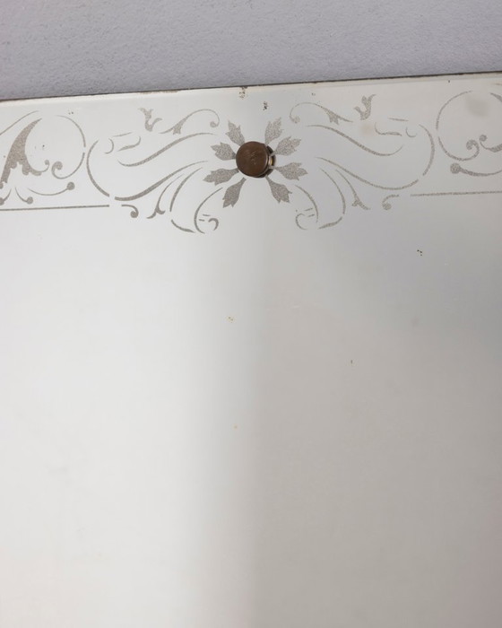 Vintage Italiaanse design wandspiegel uit de jaren 1940 met gedecoreerd glas. (photo 5 of 12)