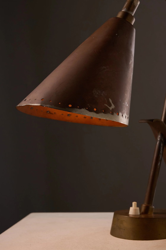 Lampe de table moderniste en cuivre et laiton, France, Mid Century Modern (photo 5 sur 11)