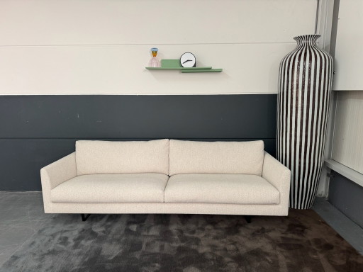 Montis Axel 4-seater